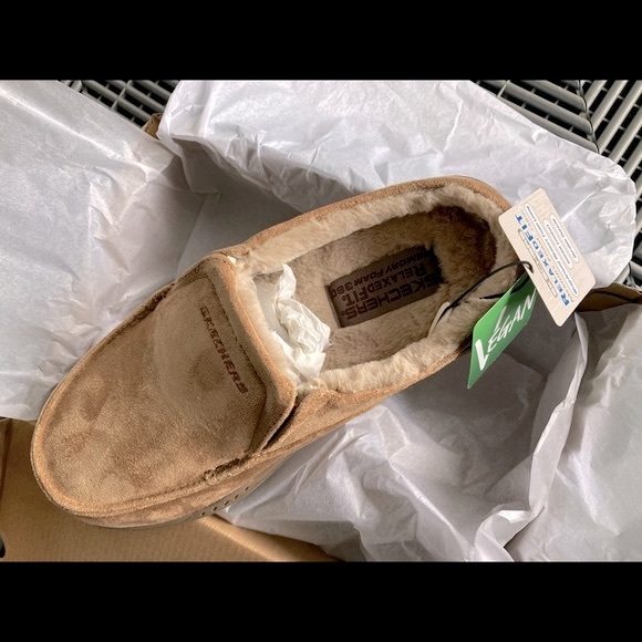 NWT Skechers men’s Expected X-Verson relaxed fit house slippers - Picture 3 of 8